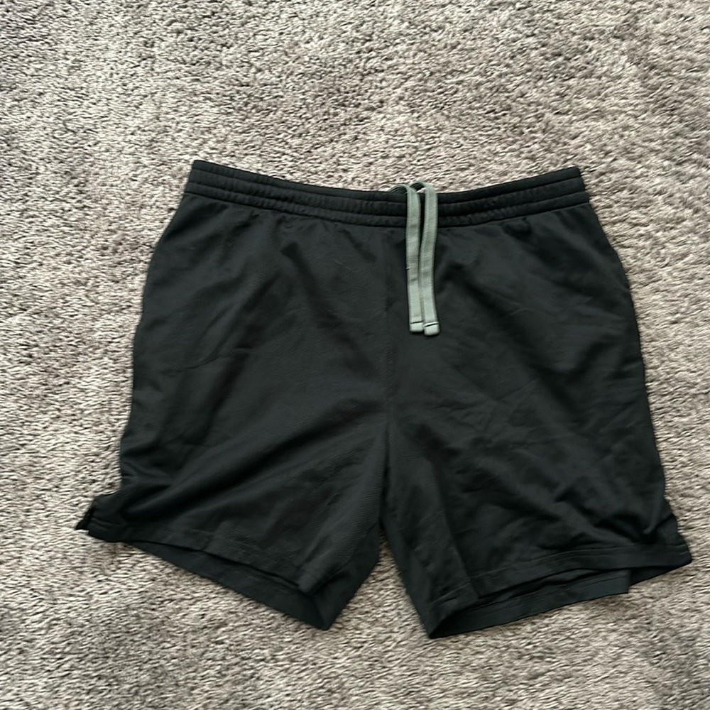 Men’s athletic shorts